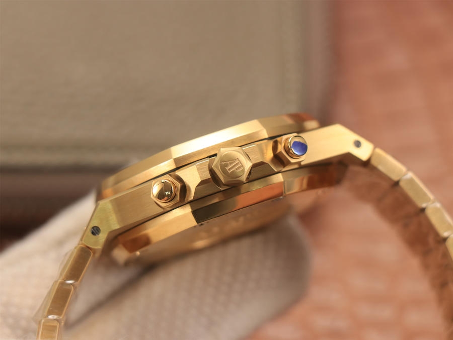 Audemars Piguet Royal Oak Chronograph 18K Gold plated – 1:1 Superclone