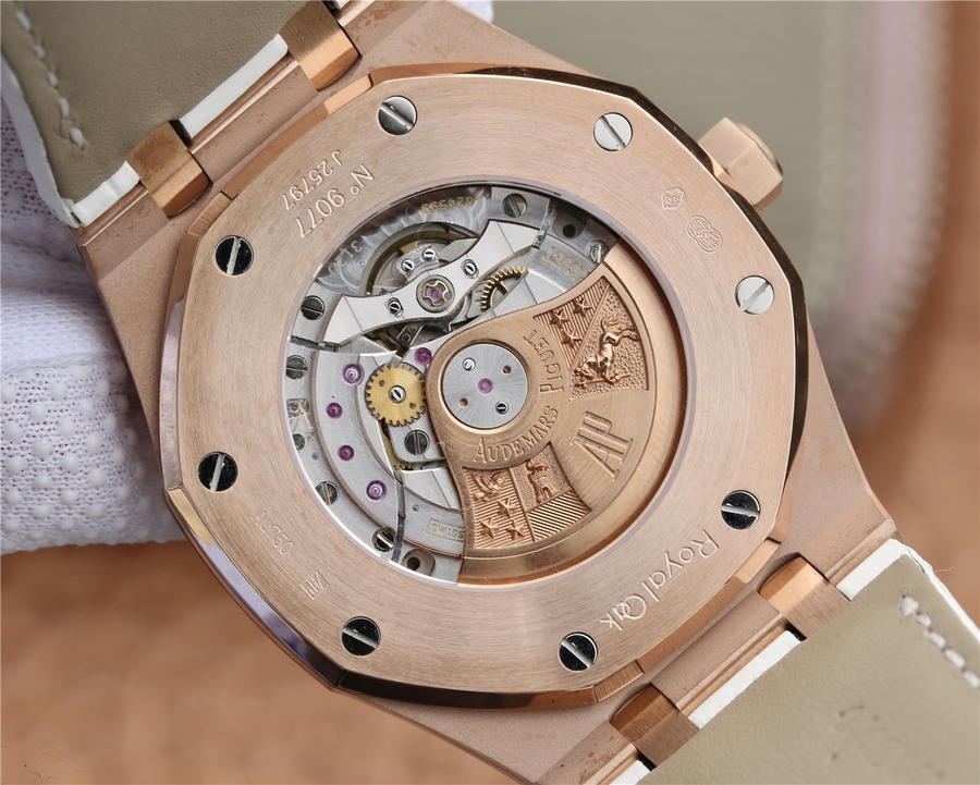Audemars Piguet Royal Oak 15400 1:1 Superclone