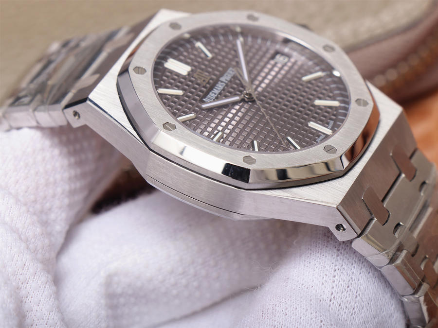 Audemars Piguet Royal Oak 15500 1:1 Superclone