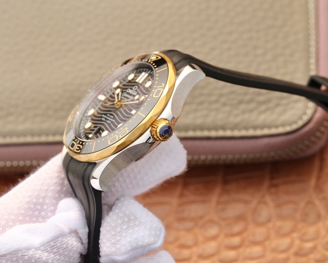 Omega Seamaster 300M Co-Axial Master Inter-Gold – 1:1 Superclone