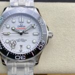 1:1 Superclone Omega Seamaster Diver 300M 42mm White Dial