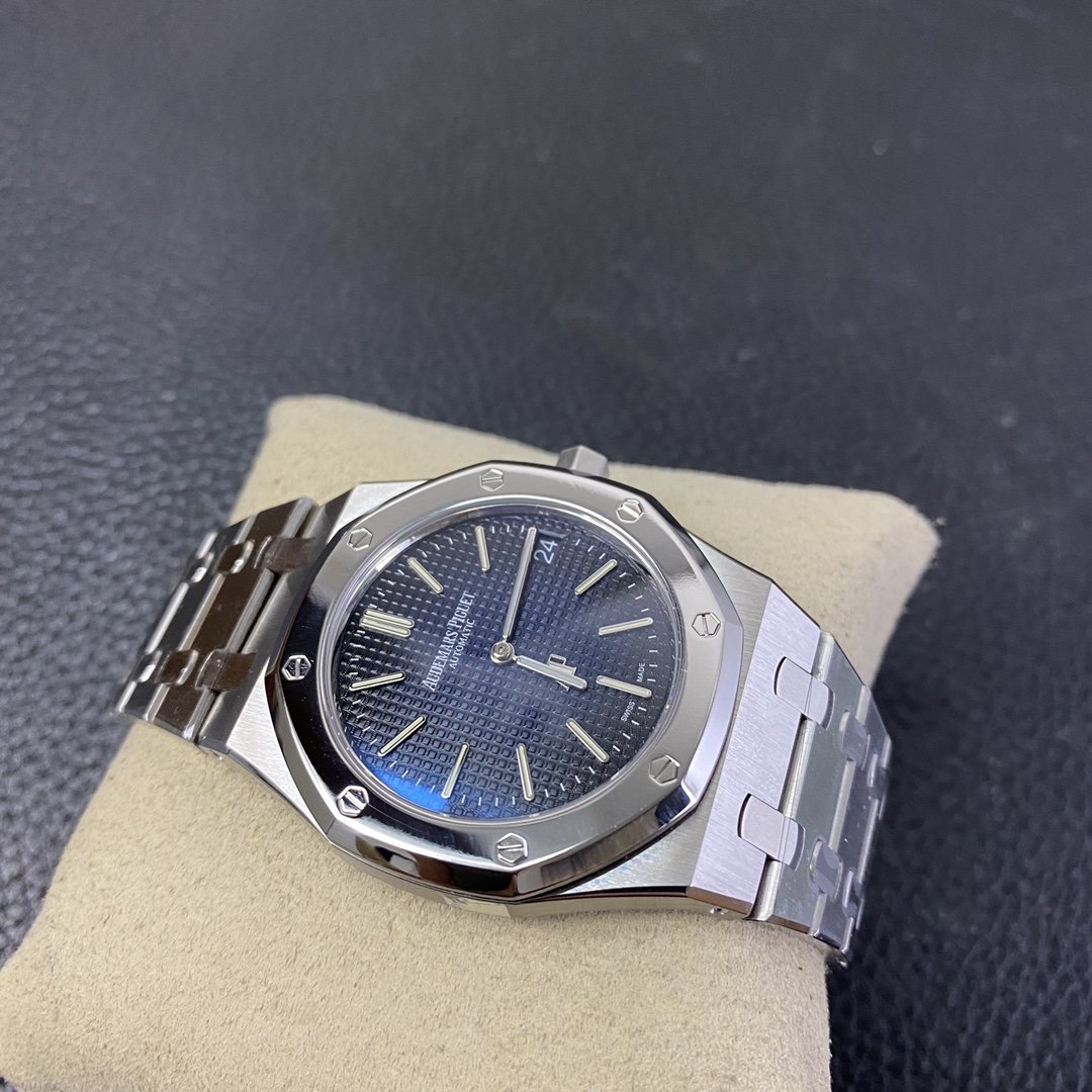 Audemars Piguet Royal Jumbo Oak Extra Thin 1:1 Superclone