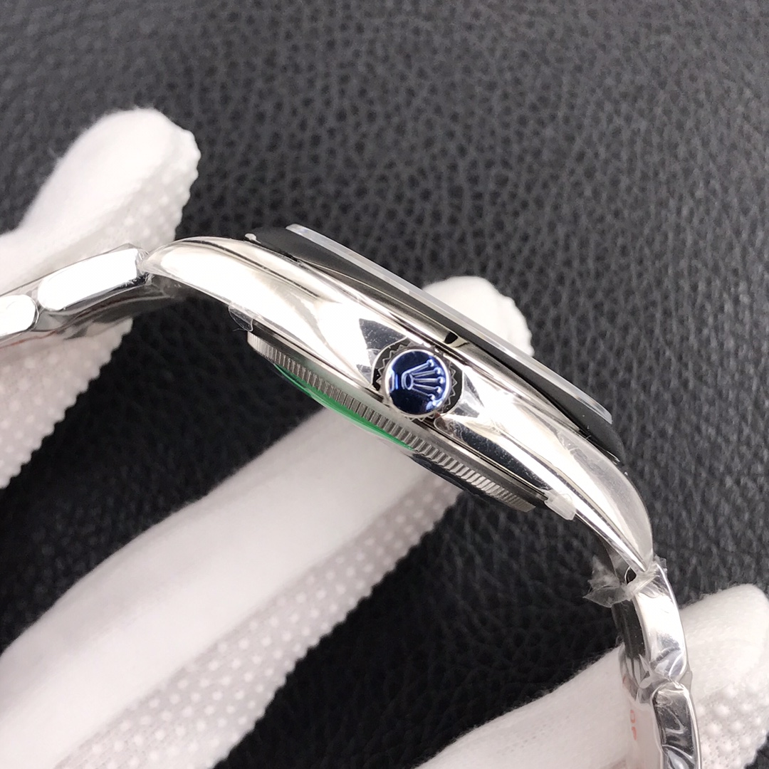 1:1 super clone Rolex Oyster Perpetual 41 Blue face 124300
