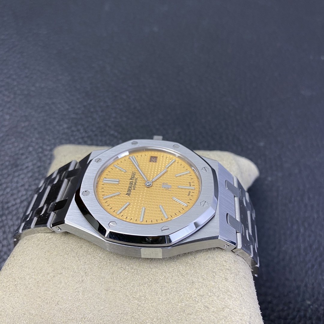 Audemars Piguet Royal Jumbo Oak Extra Thin 1:1 Superclone