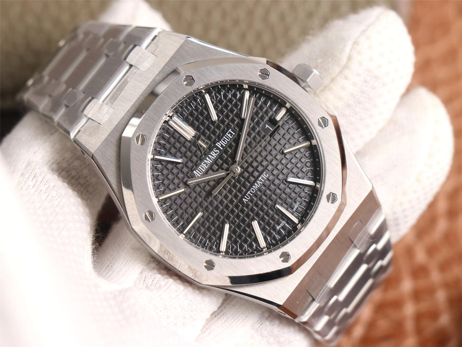 Audemars Piguet Royal Oak 15400 1:1 Superclone