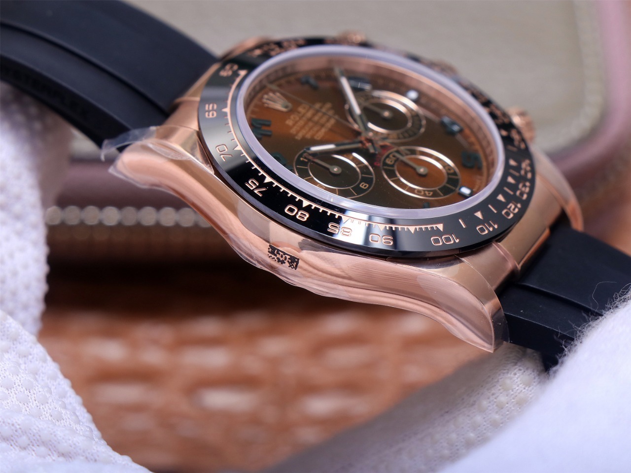 ROLEX DAYTONA 116515LN EVEROSE CERACHROM ORIGINAL CAL.4130