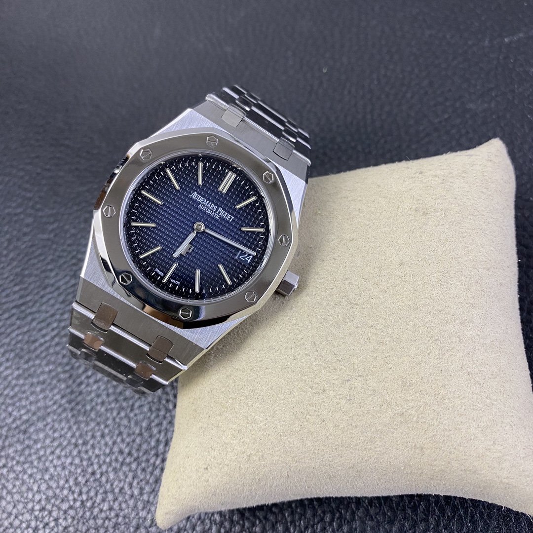 Audemars Piguet Royal Jumbo Oak Extra Thin 1:1 Superclone