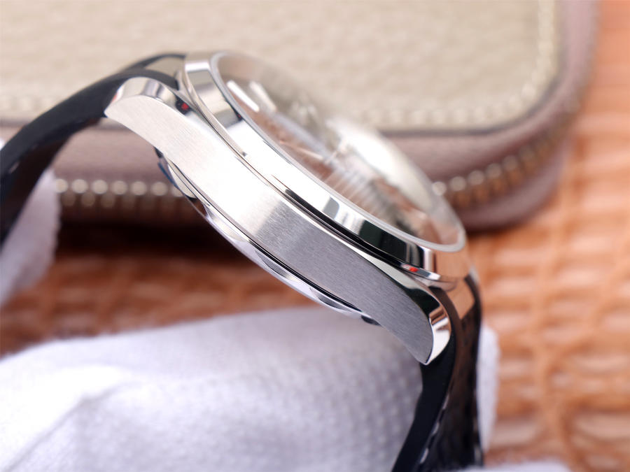 Omega Seamaster Aqua Terra Co-Axial SPECTRE – 1:1 Superclone