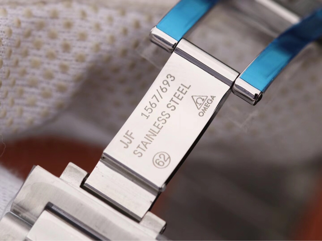Omega Seamaster Aqua Terra Co-Axial SPECTRE Limited-1:1 Superclone